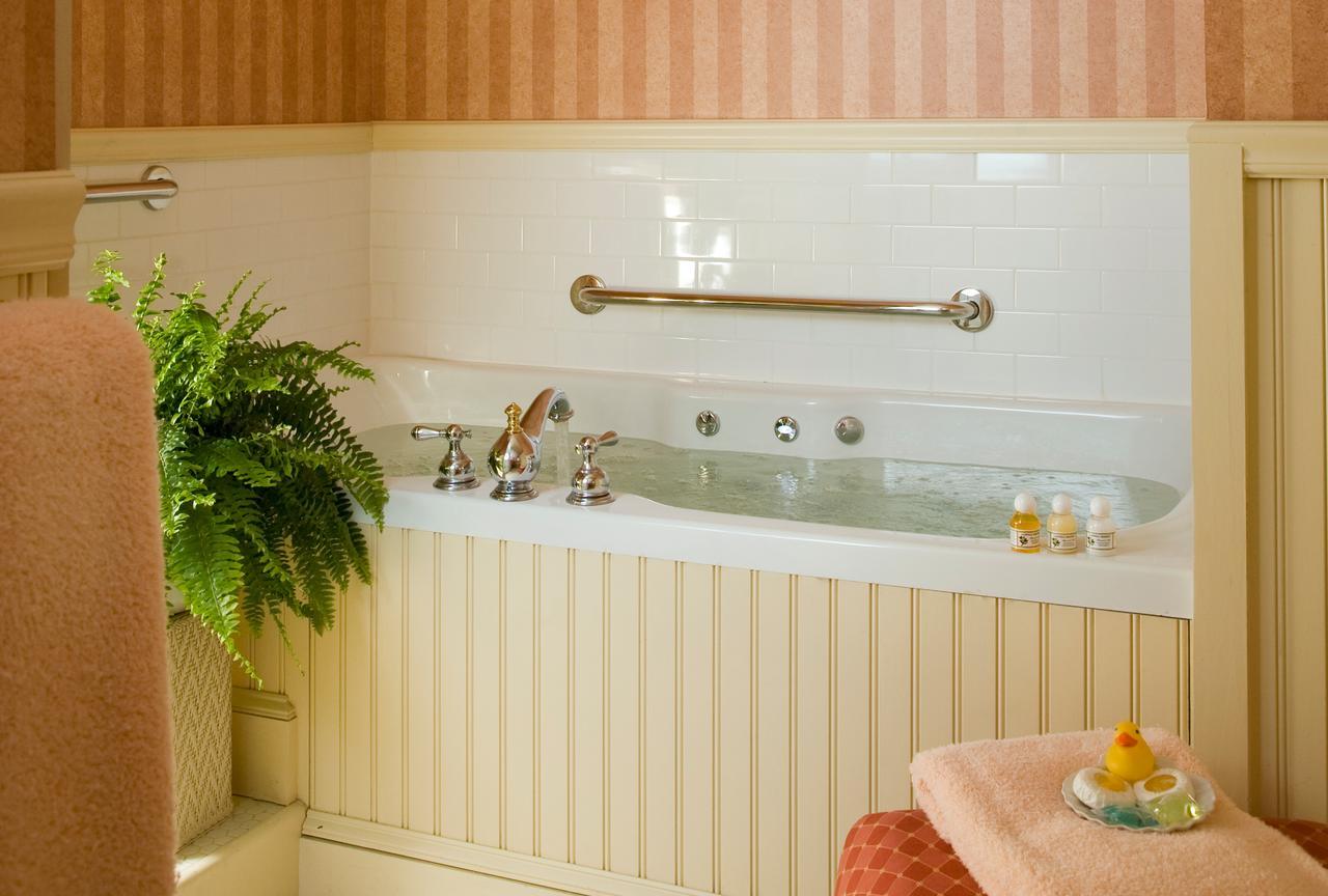 Berry Manor Inn Rockland Bagian luar foto